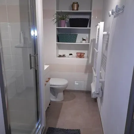 Aux Doux Refuges De La Muse * Montjaux